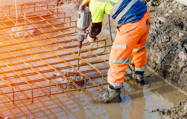 Best Concrete Driveway Installation in Oskaloosa, IA